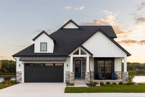 Best Roof Insulation Installation  in Smithville, NJ